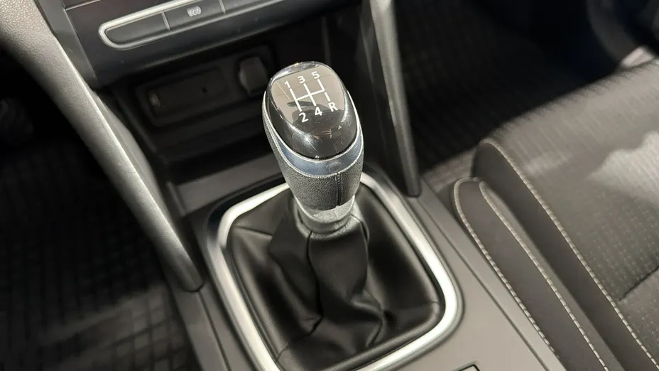 RENAULT Megane -