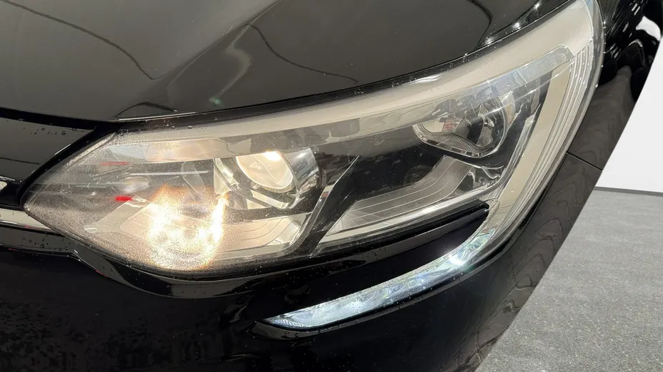 RENAULT Megane -