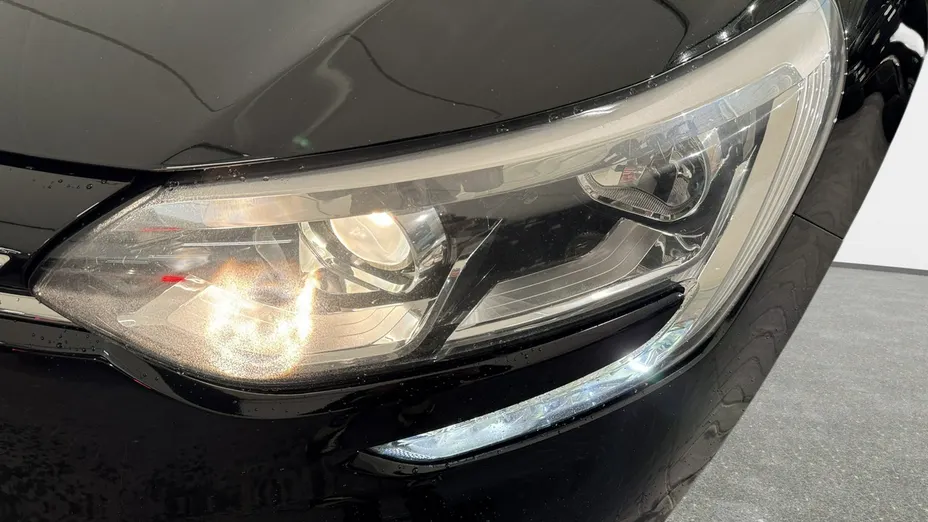 RENAULT Megane -