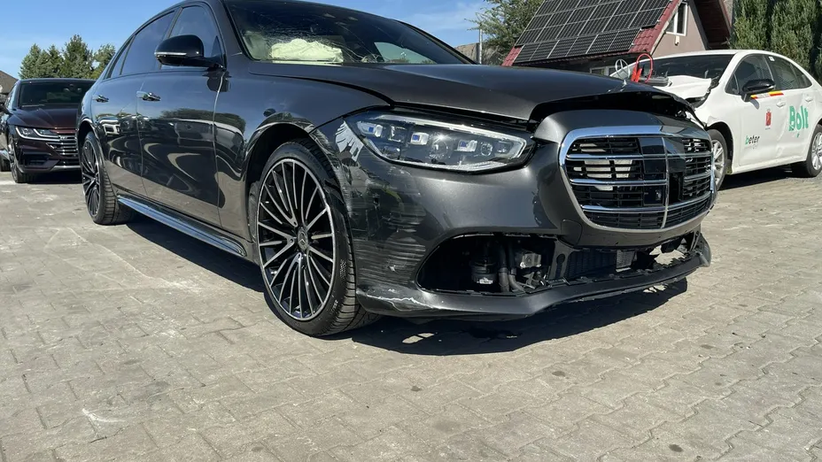 MERCEDES-BENZ S Klasa -