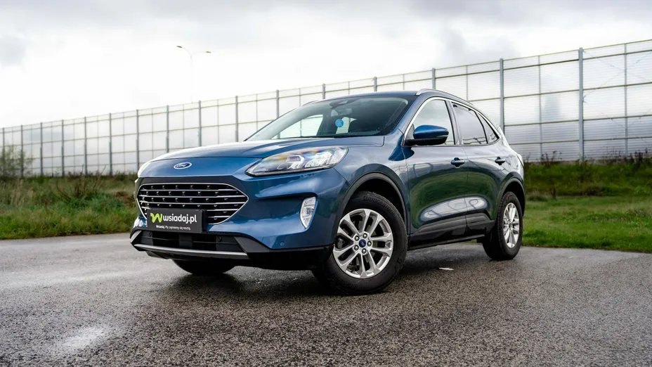 FORD Kuga -