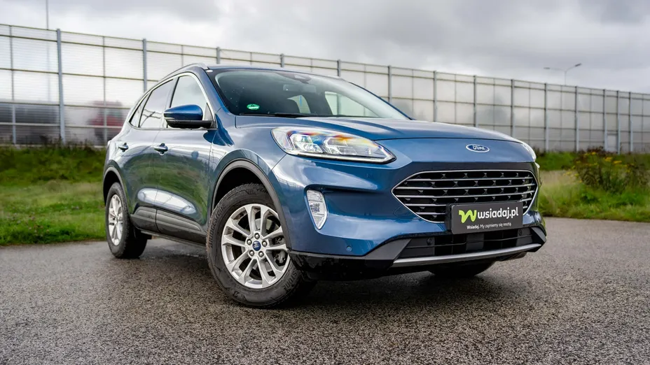 FORD Kuga -