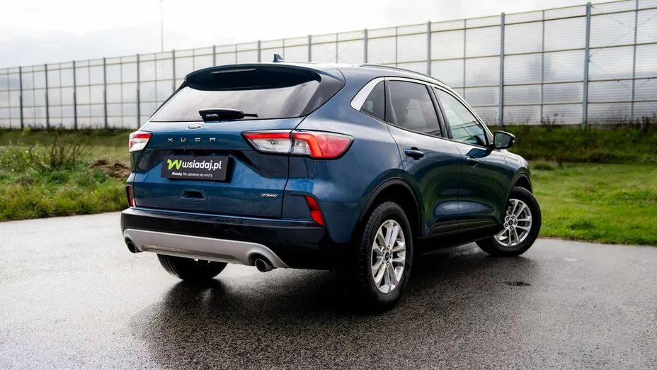 FORD Kuga -