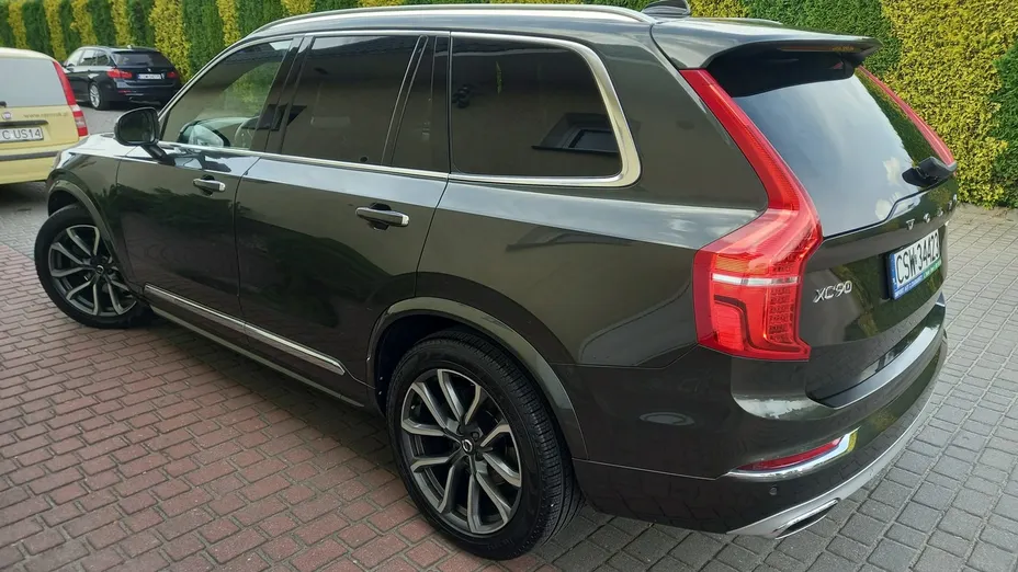 VOLVO XC90 -