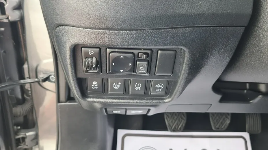 NISSAN Juke -