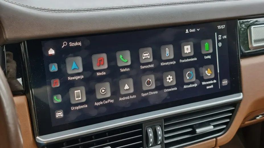 PORSCHE Cayenne -