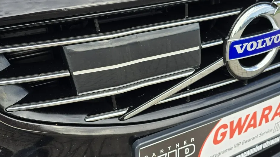 VOLVO V60 -