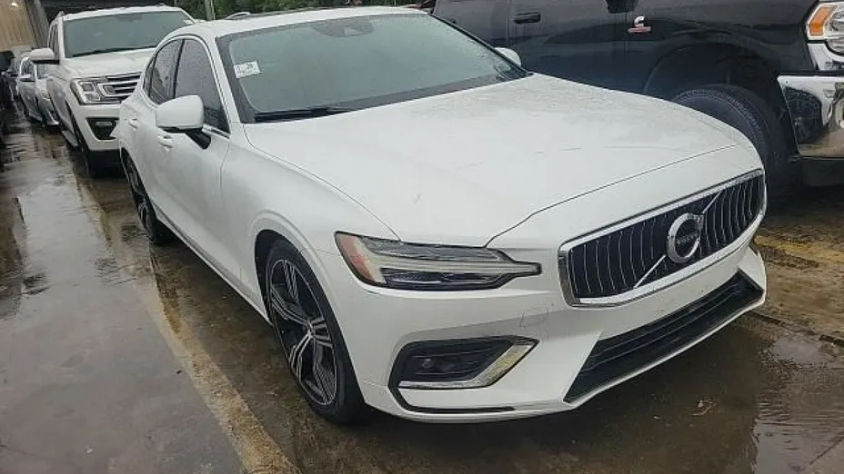 VOLVO S60 -