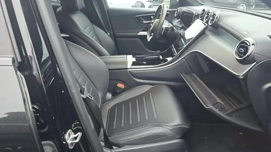 MERCEDES-BENZ GLC -