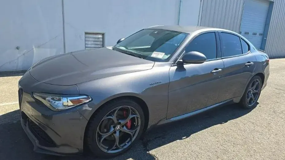 ALFA ROMEO Giulia -