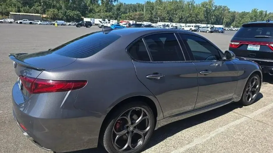ALFA ROMEO Giulia -