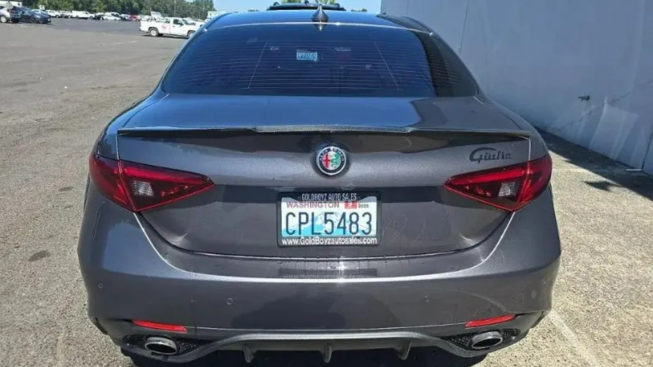 ALFA ROMEO Giulia -
