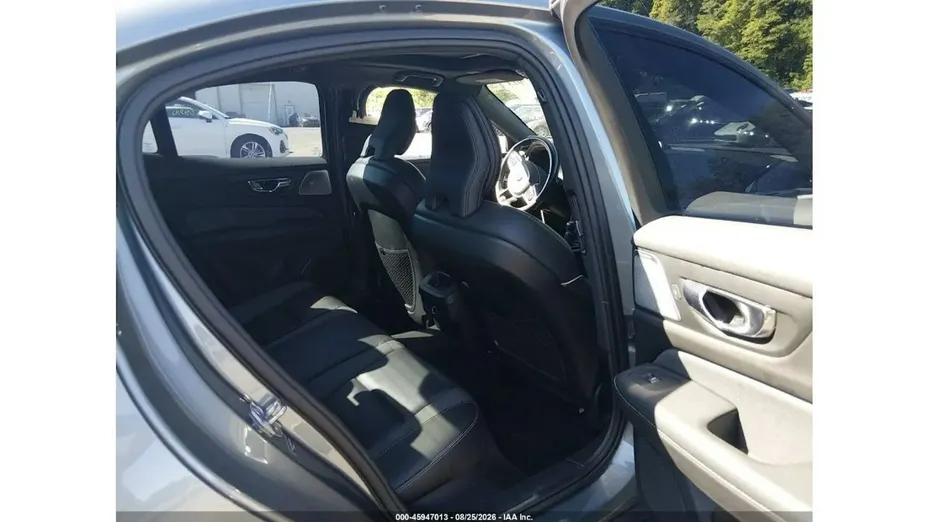 VOLVO S60 -