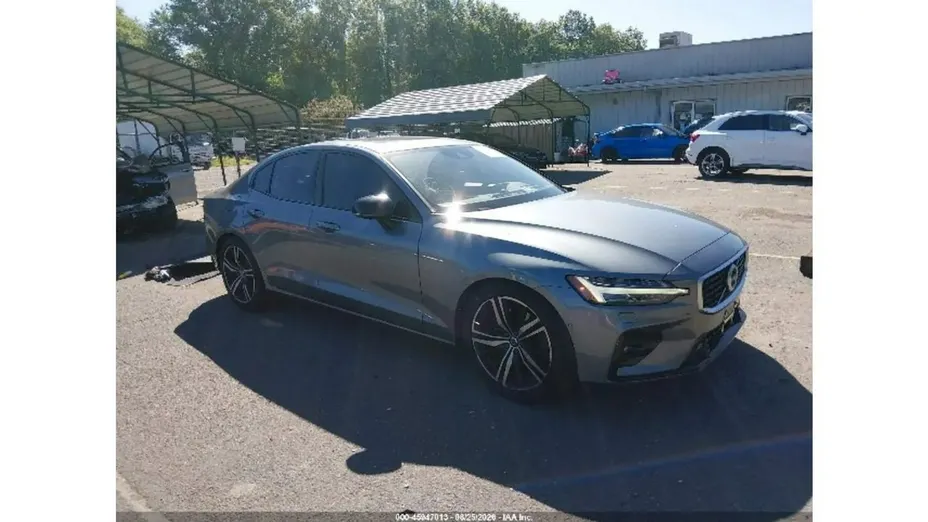 VOLVO S60 -