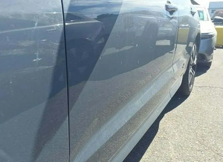 VOLVO XC60 -