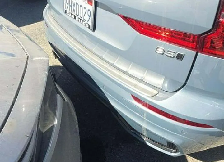 VOLVO XC60 -