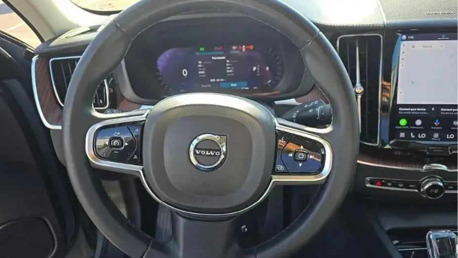 VOLVO XC60 -