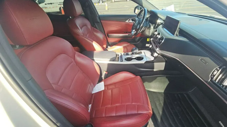 KIA Stinger -