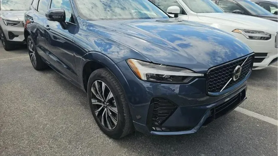 VOLVO XC60 -