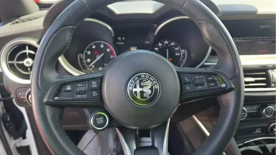 ALFA ROMEO Stelvio -
