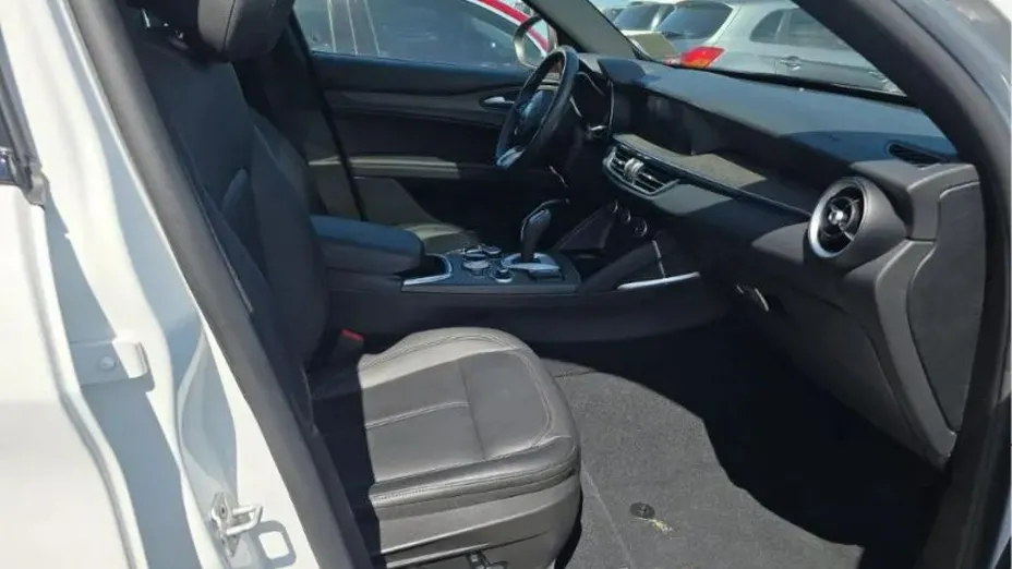 ALFA ROMEO Stelvio -