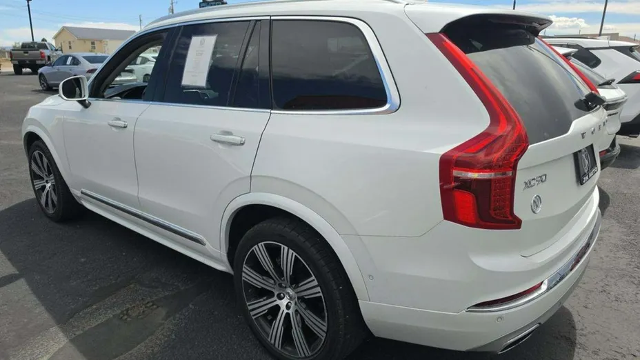 VOLVO XC90 -