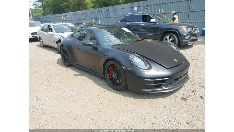PORSCHE 911 -