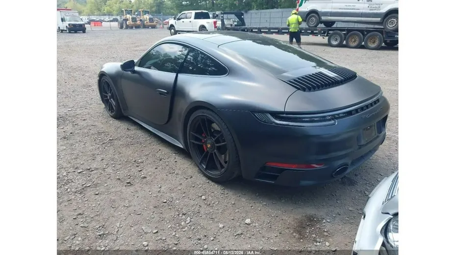 PORSCHE 911 -
