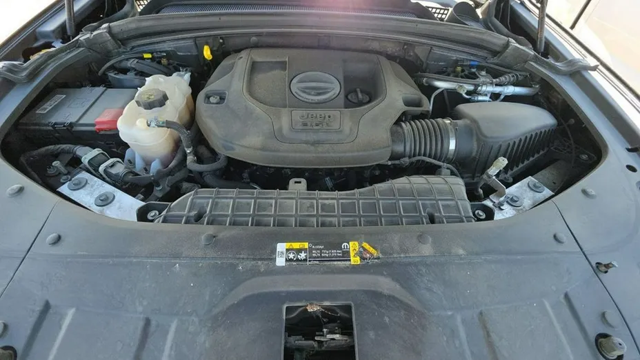 JEEP Grand Cherokee -