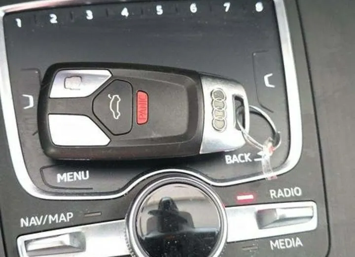 AUDI Q5 -