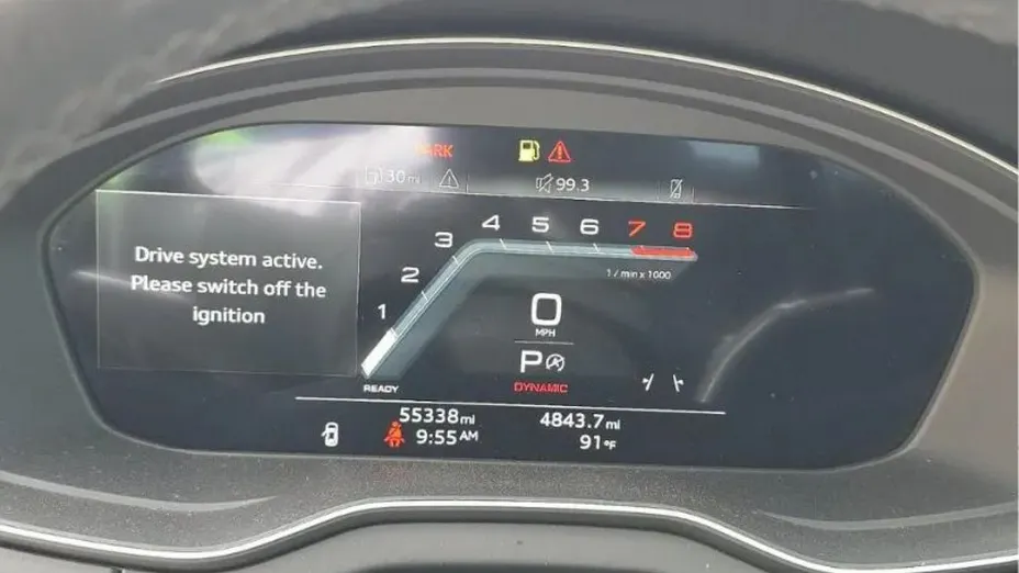 AUDI Q5 -