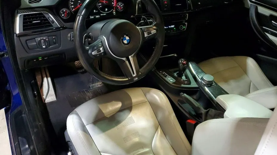 BMW M4 -