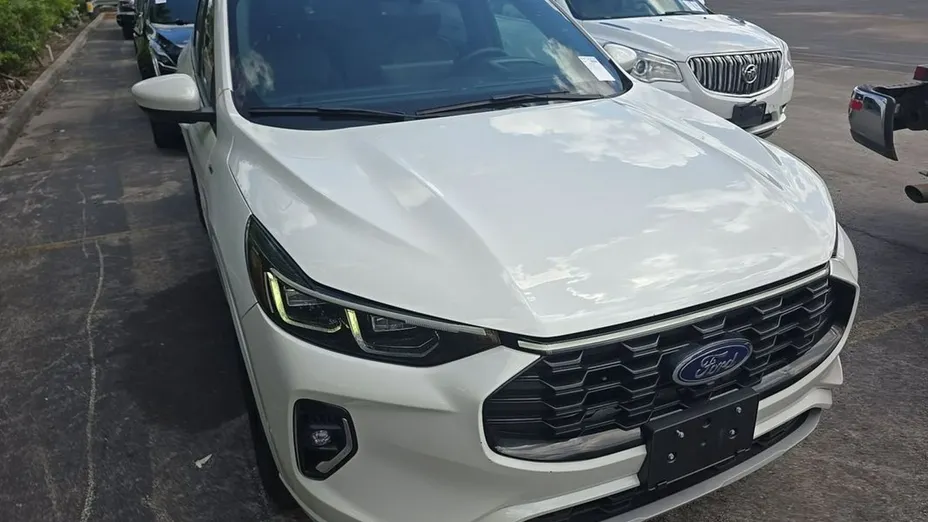 FORD Kuga -