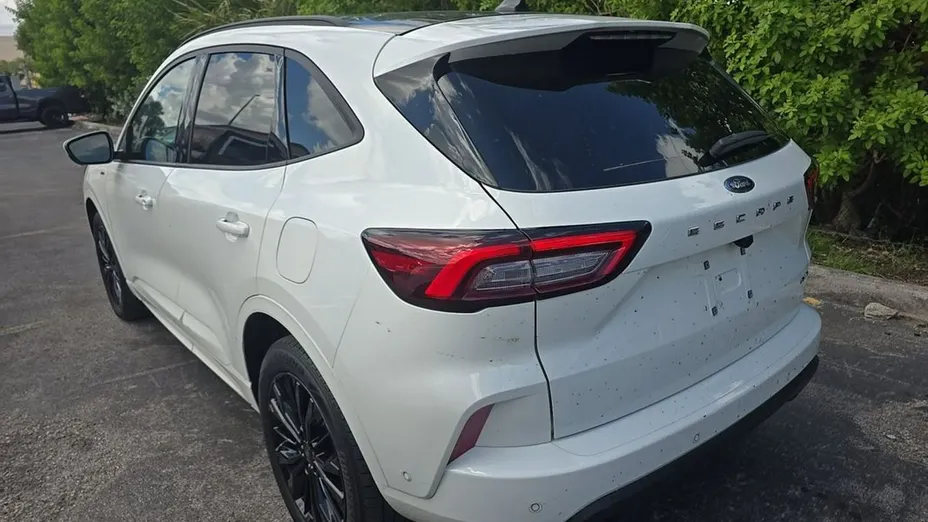FORD Kuga -