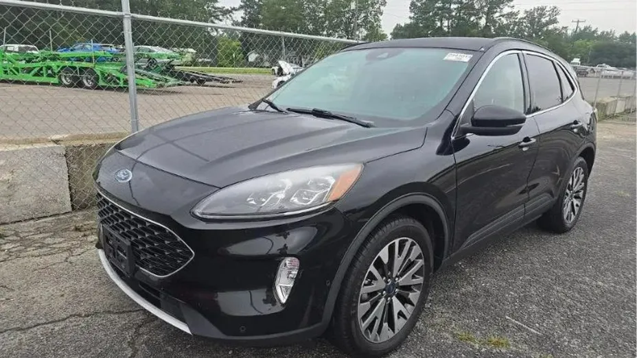 FORD Escape -