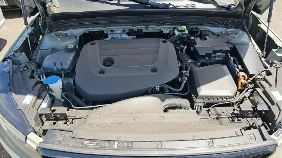 VOLVO XC40 -