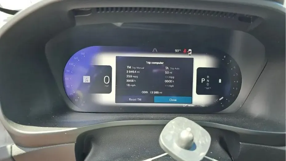 VOLVO XC40 -