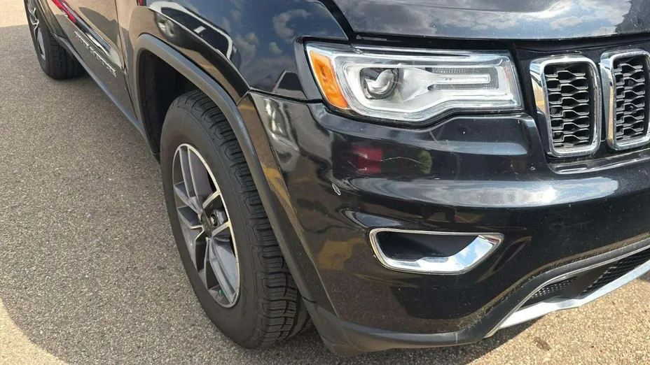 JEEP Grand Cherokee -