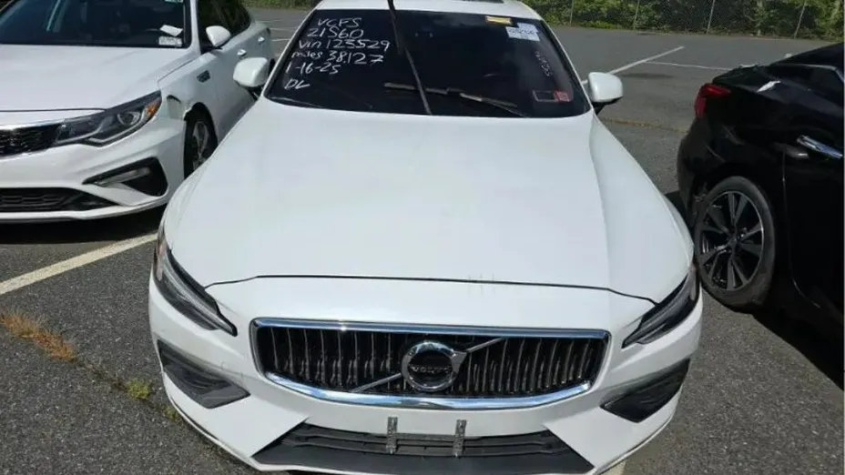VOLVO S60 -