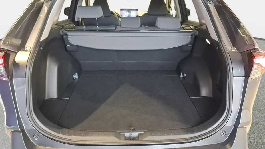 TOYOTA RAV4 -