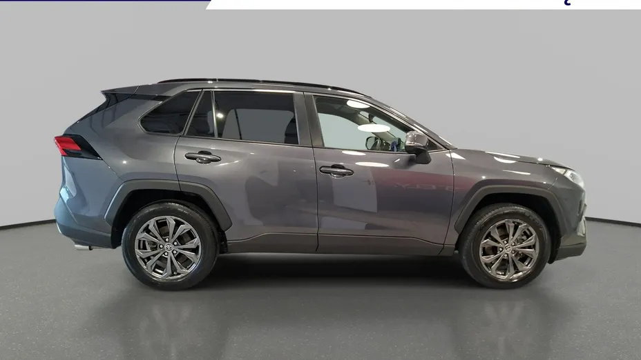 TOYOTA RAV4 -