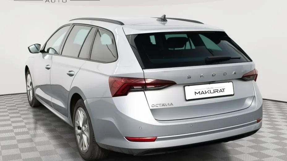 SKODA Octavia -