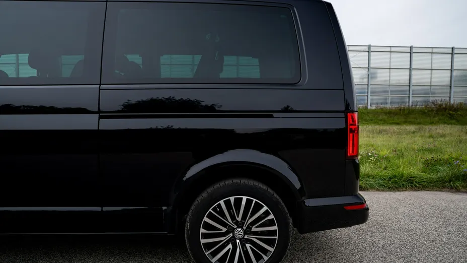 VOLKSWAGEN Caravelle -