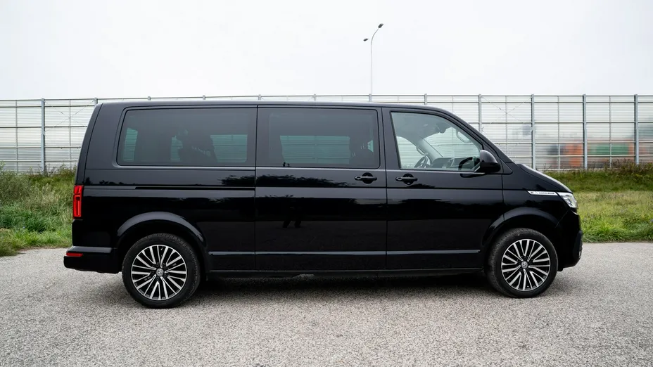 VOLKSWAGEN Caravelle -