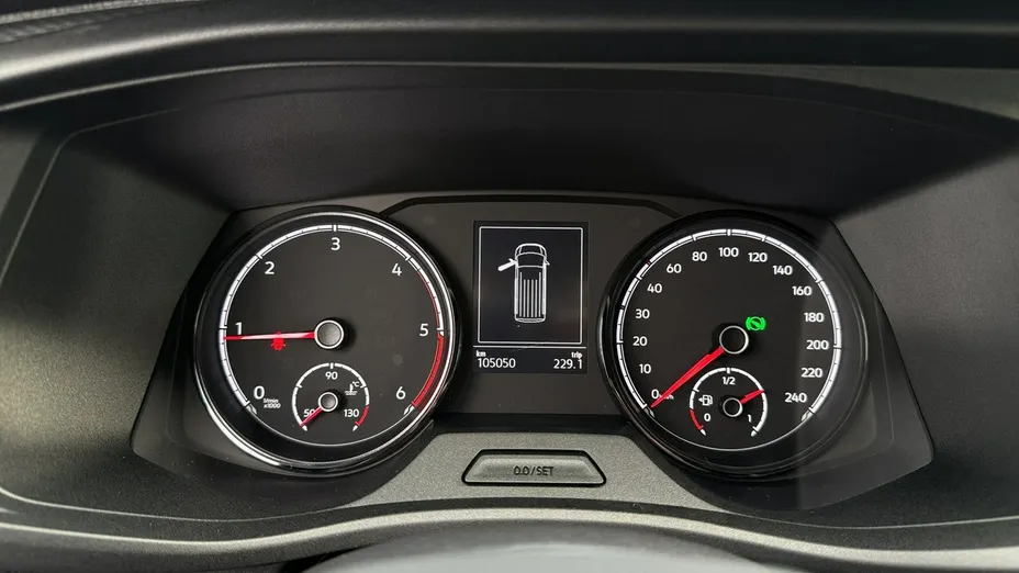 VOLKSWAGEN Caravelle -