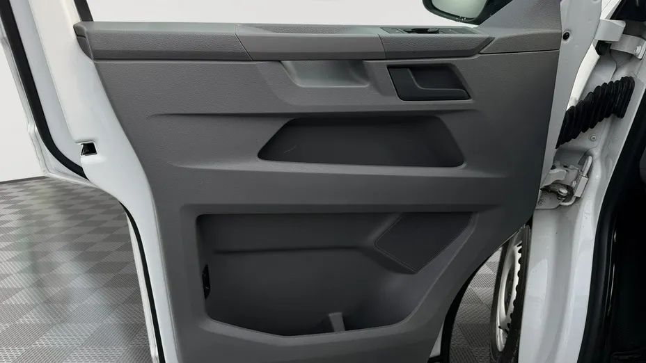 VOLKSWAGEN Caravelle -