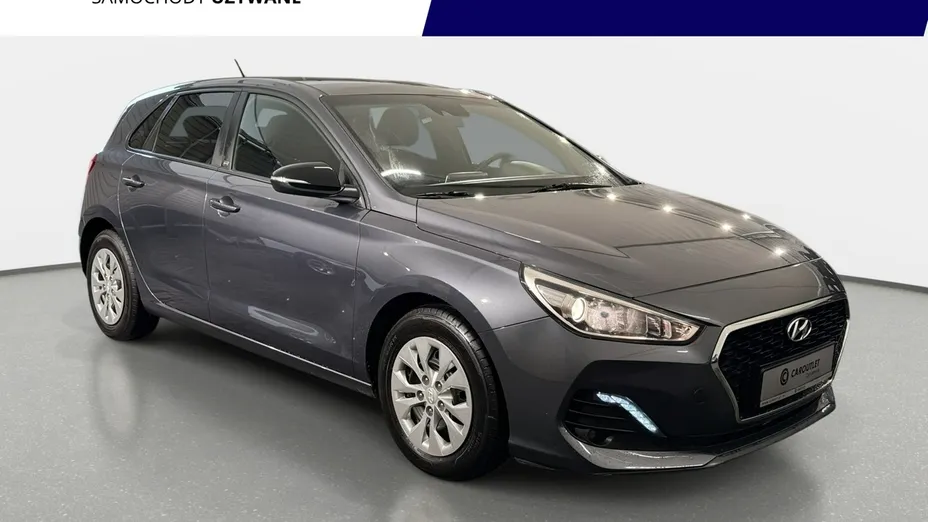 HYUNDAI i30 -