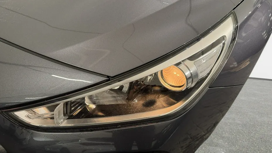 HYUNDAI i30 -