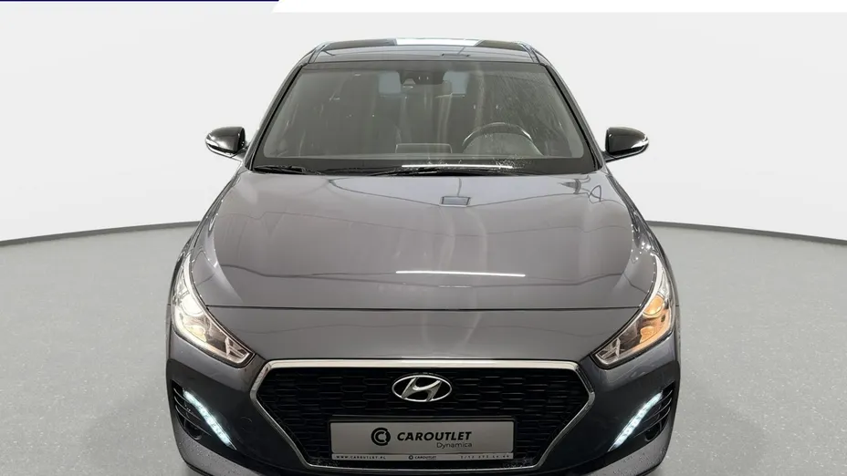 HYUNDAI i30 -