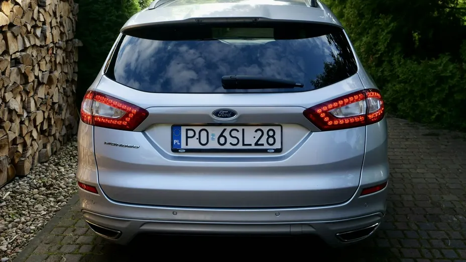 FORD Mondeo -